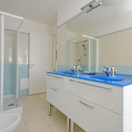 Flat With Balcony Only 50mt From The Appartement *