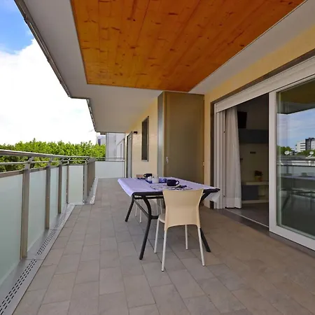 Apartment Flat With Balcony Only 50mt From The *