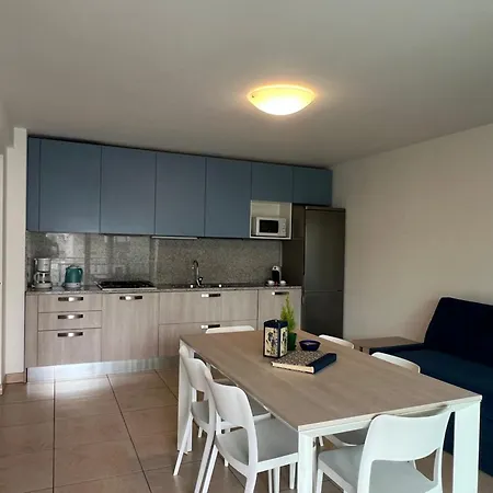 Flat With Balcony Only 50mt From The Apartment