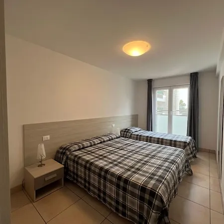 Appartement Flat With Balcony Only 50mt From The