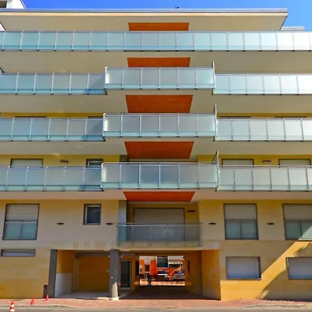 Flat With Balcony Only 50mt From The * Lignano Sabbiadoro
